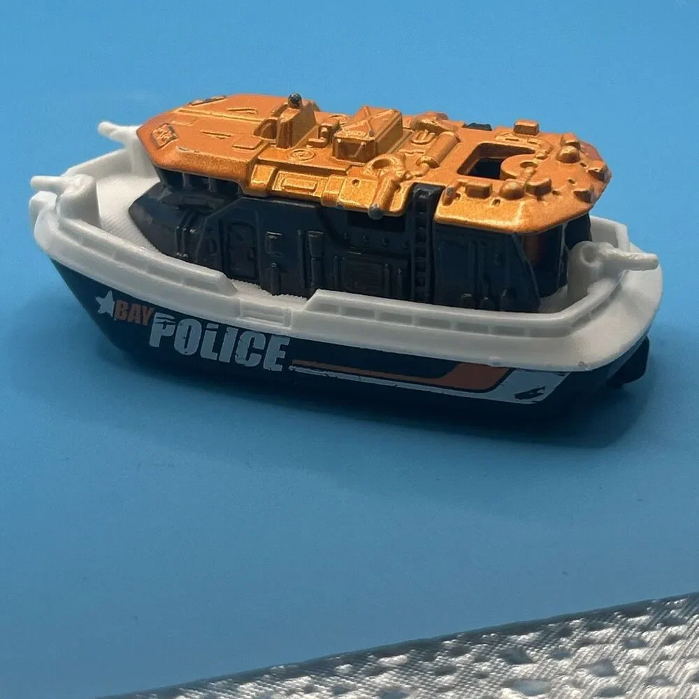 2016 MATCHBOX BAY BRIGADE POLICE WHITE DIECAST 2 7/8